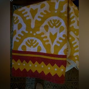 5 x 8 Indoor/Outdoor Area Rug